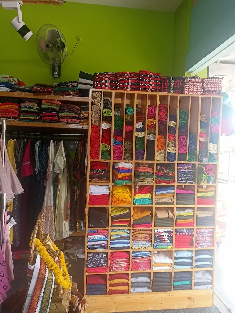 Zha Fashions